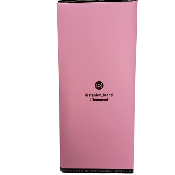 NWT Stanley GOAT MESSI X STANLEY Pink Quencher H2.0 Tumbler 40 oz - Picture 6 of 6